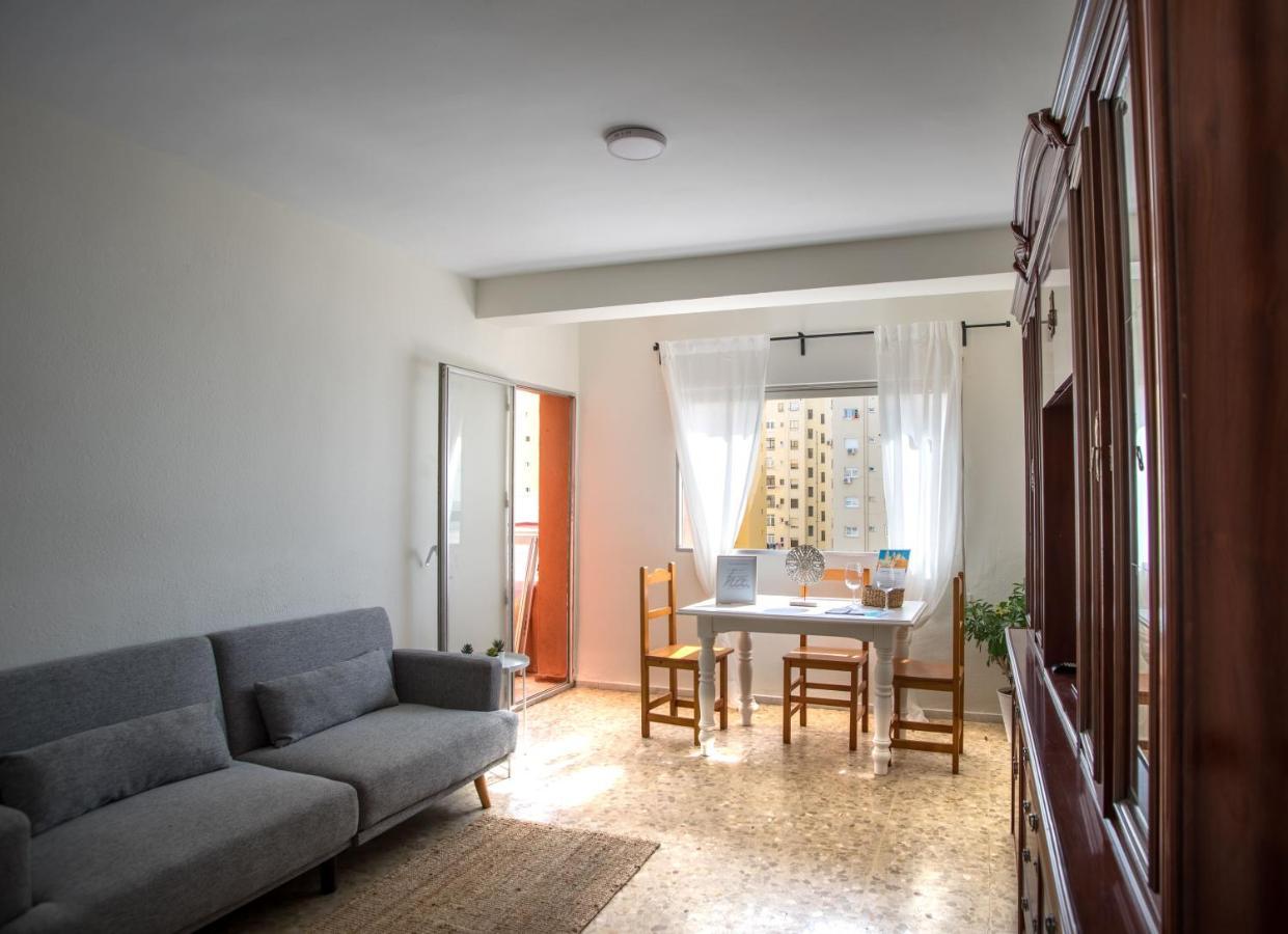 Delfin Playa Basic Ha Apartment Cádiz Exterior photo