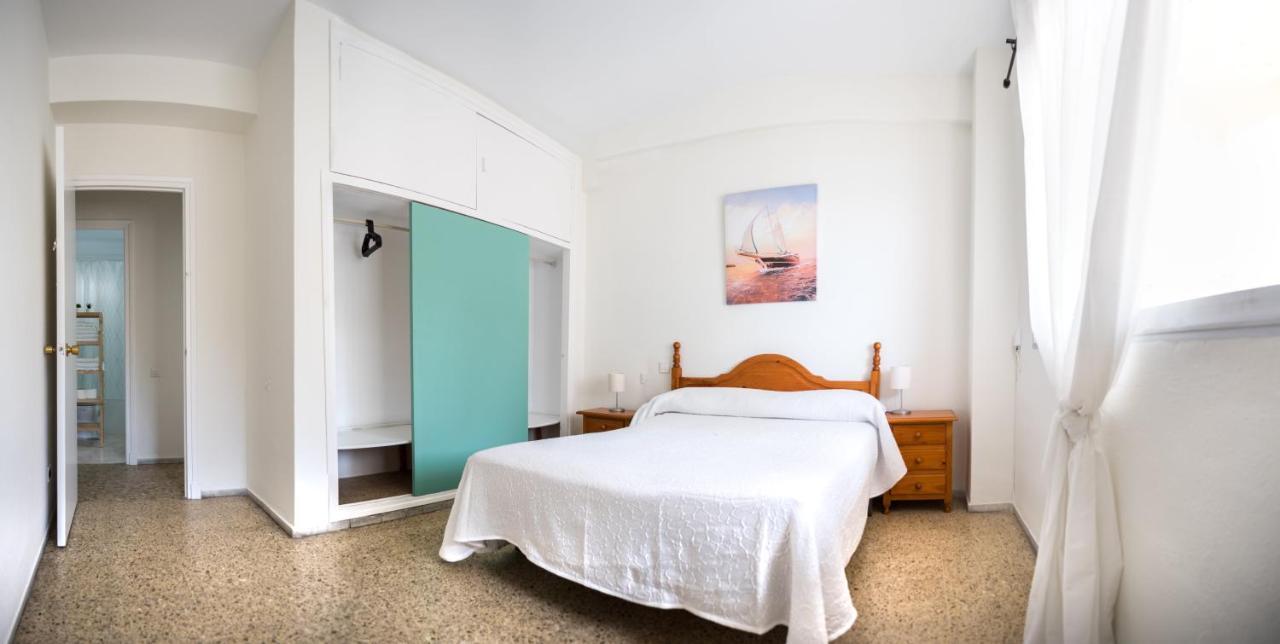 Delfin Playa Basic Ha Apartment Cádiz Exterior photo