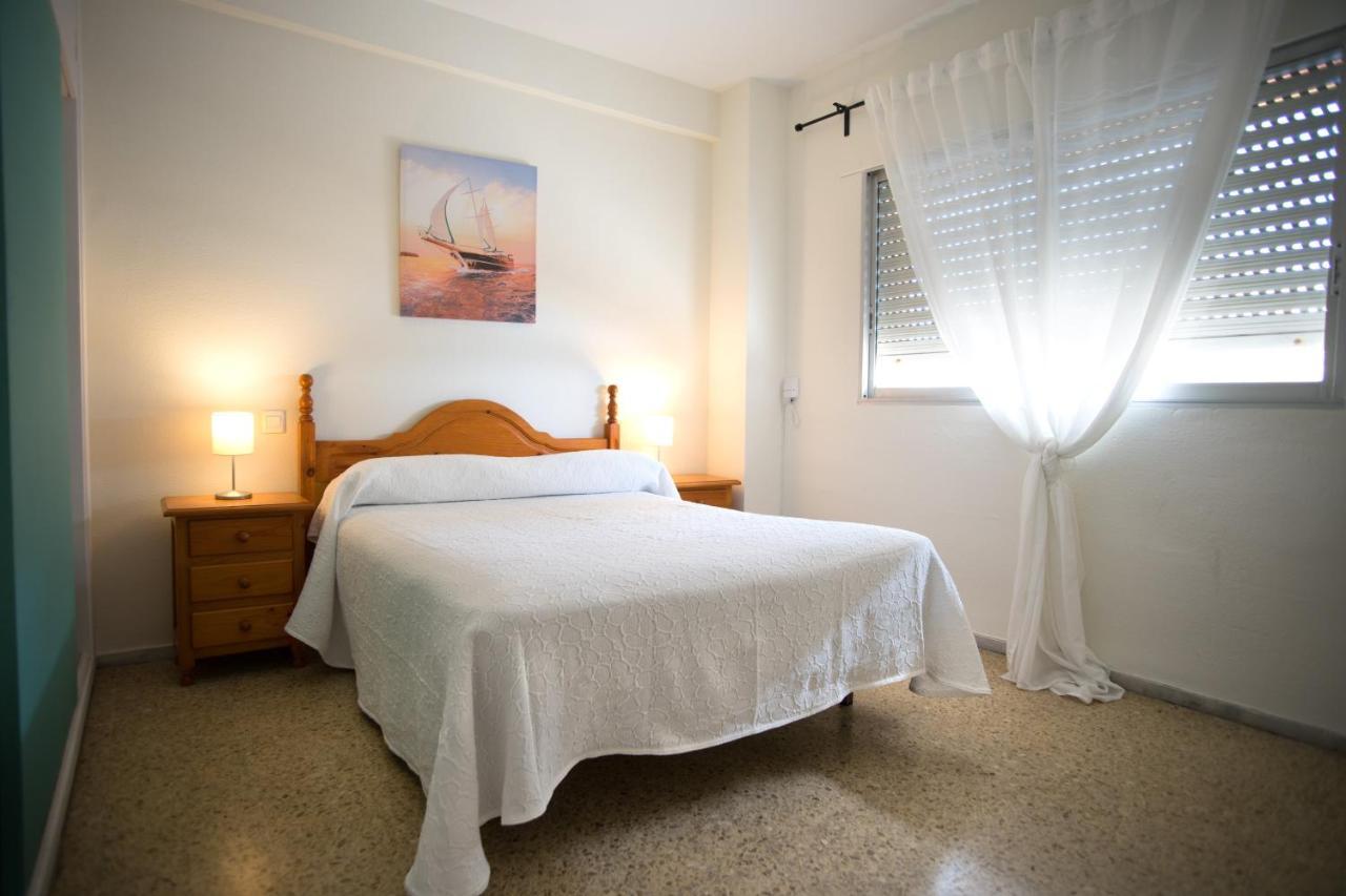 Delfin Playa Basic Ha Apartment Cádiz Exterior photo
