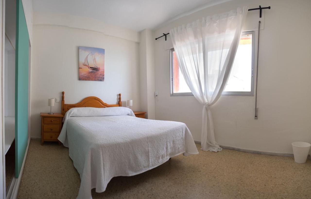 Delfin Playa Basic Ha Apartment Cádiz Exterior photo
